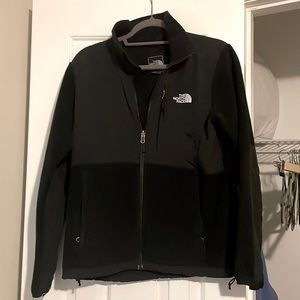 Women’s North Face jacket